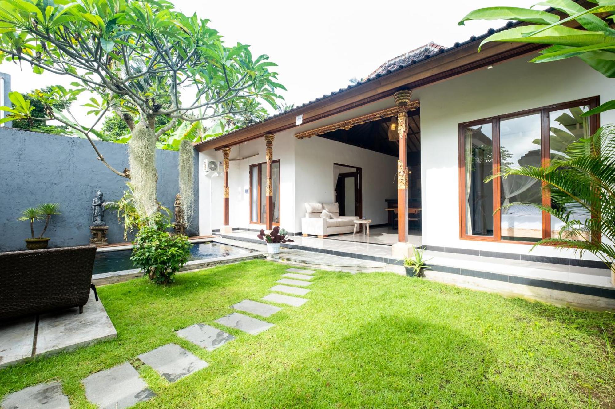 Villa De Cahyani Private By Supala