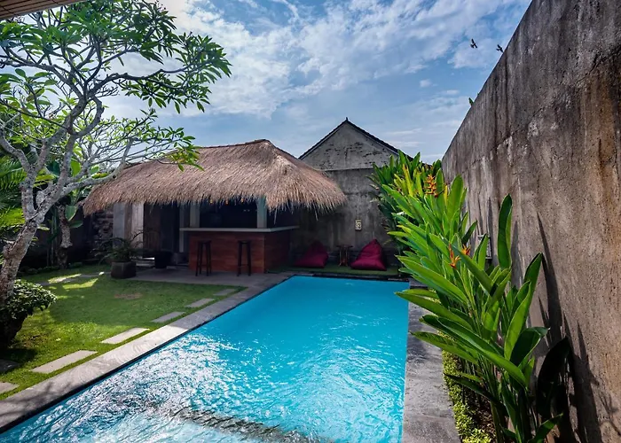 De Cahyani Private Villa By Supala