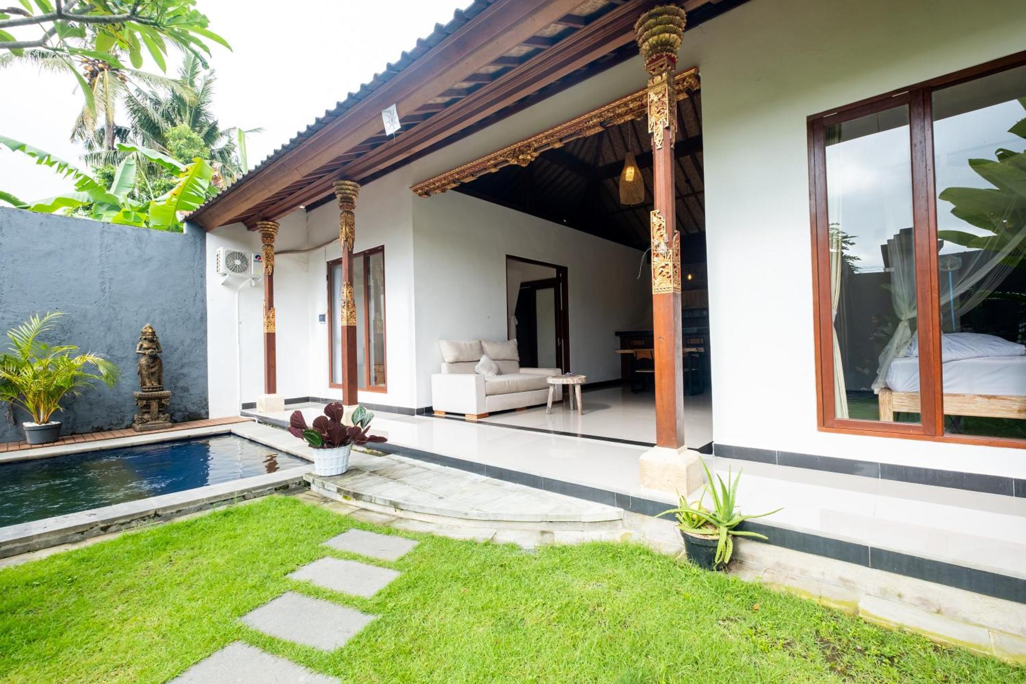 Villa De Cahyani Private By Supala