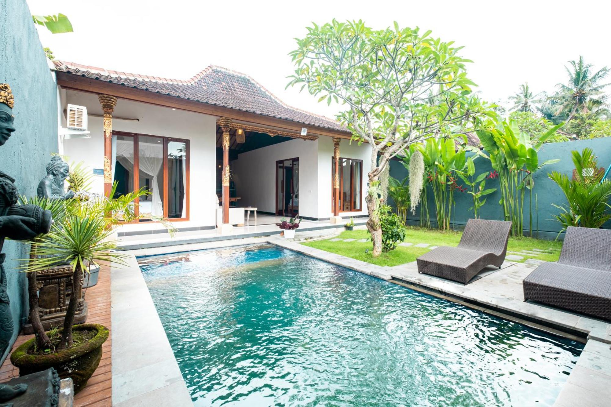 Villa De Cahyani Private By Supala